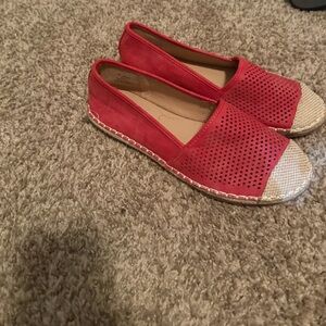 Elegant Red Espadrilles with Perforated Design